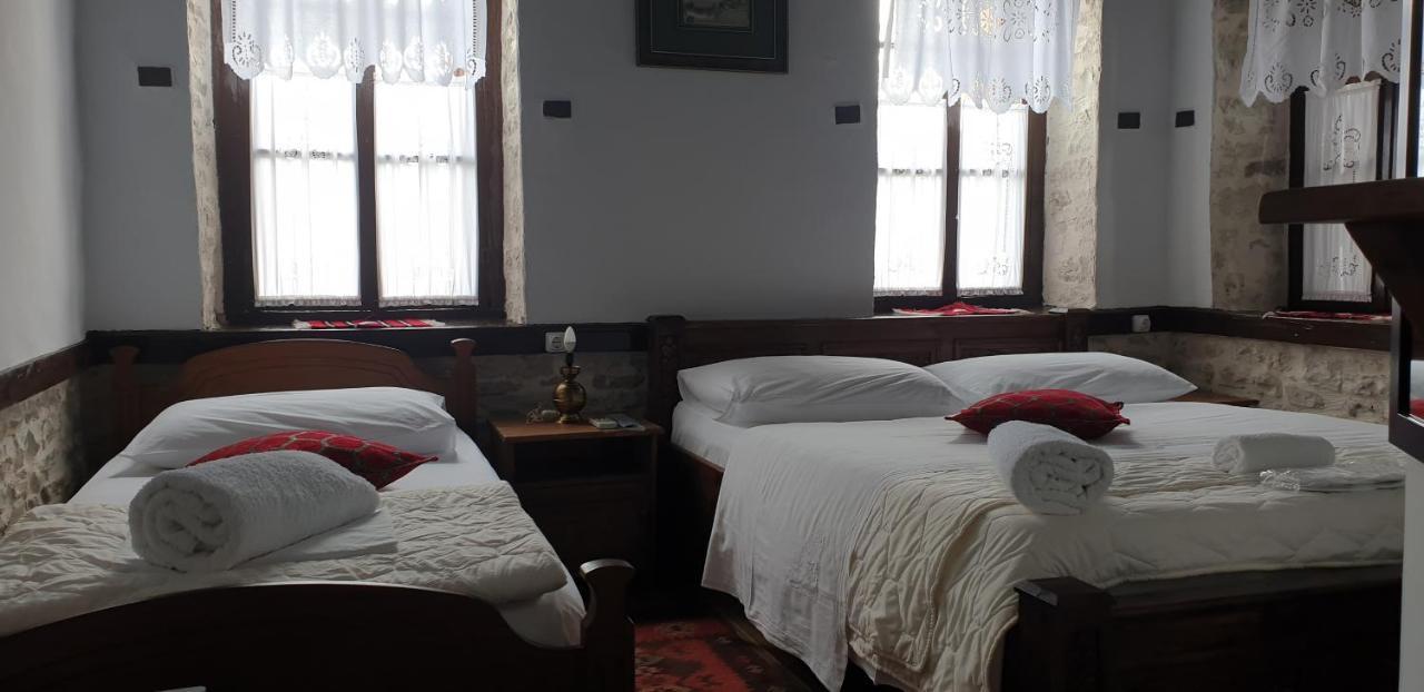 Silver Hill Guesthouse Gjirokaster Luaran gambar